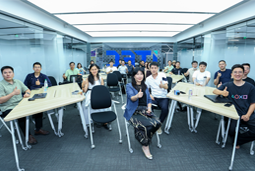 初创企业出海，第一支海外团队怎么搭？